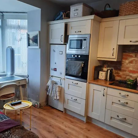 Double With Shared Bathroom Cork